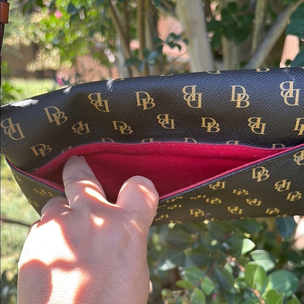 Dooney & Bourke Black and Gold Monogram Bag used twice. - Picture 3 of 8